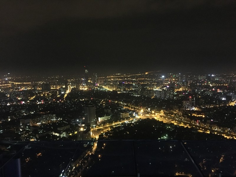 TOP OF HANOIから見える夜景